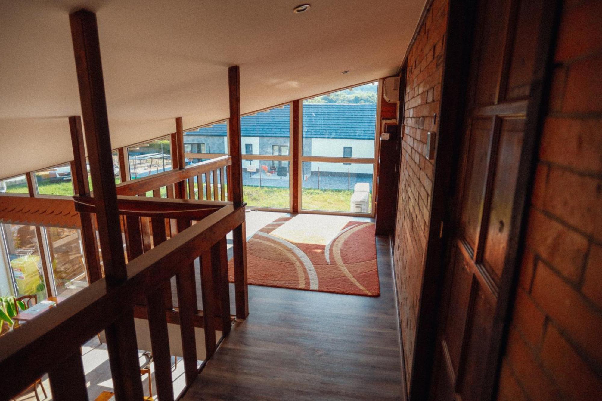 Megnyugtat-Lak Apartmanhaz Demjen Ngoại thất bức ảnh